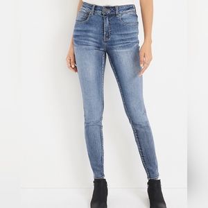 Maurices Everflex Jeans